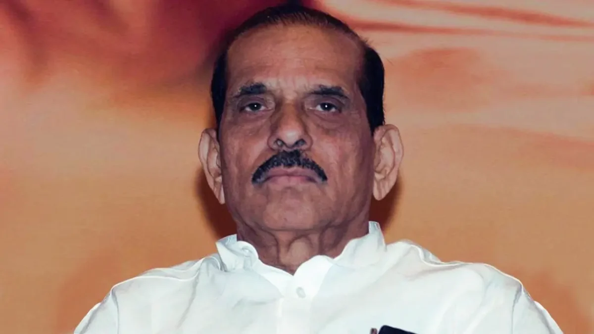 मनोहर जोशी पूर्व में महाराष्ट्र के CM रहे जिनका आज देहांत हो गया है 