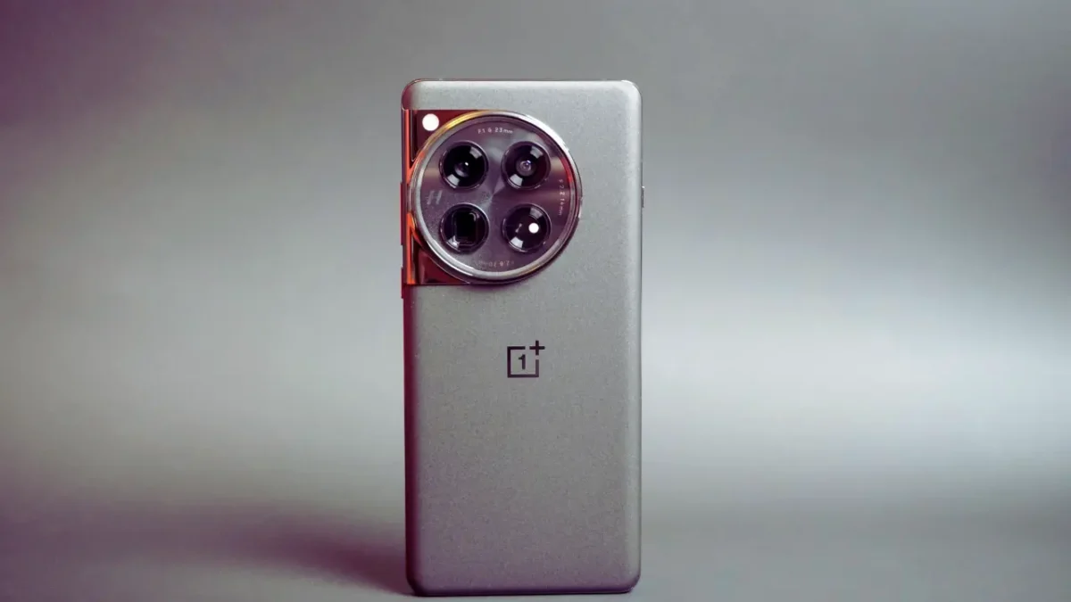 OnePlus 12R camera