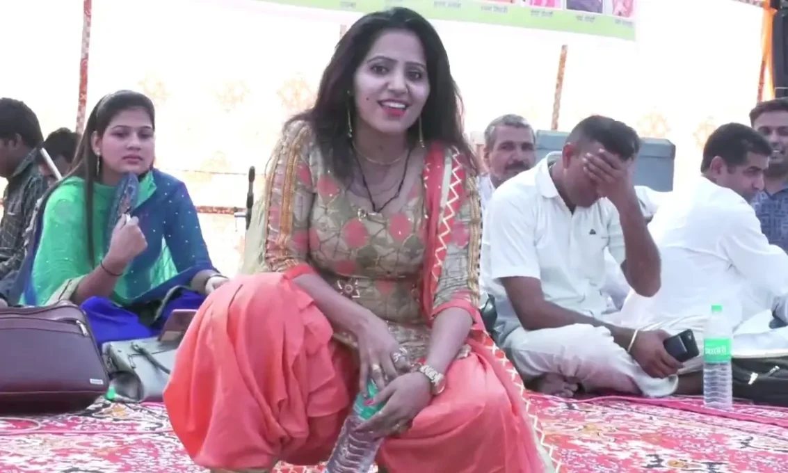 Rachna Tiwari Dance Video