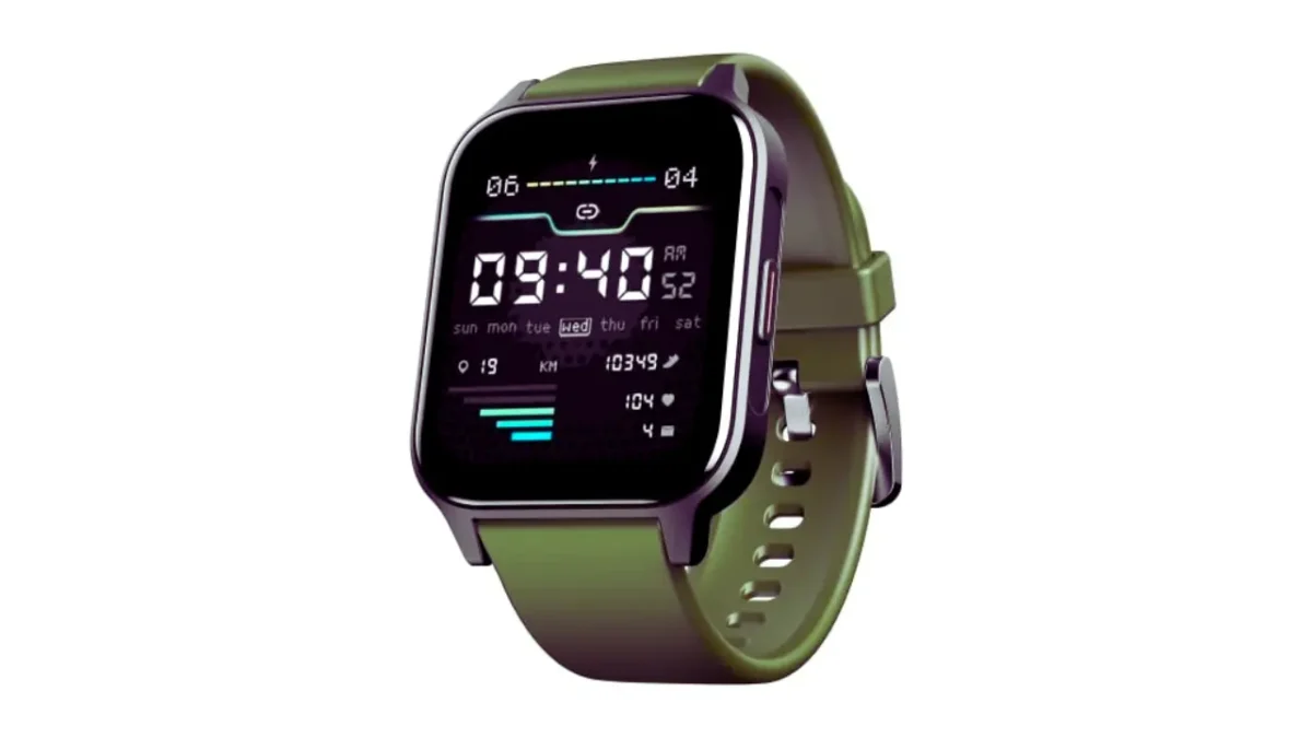 boAt Xtend Plus Smart Watch